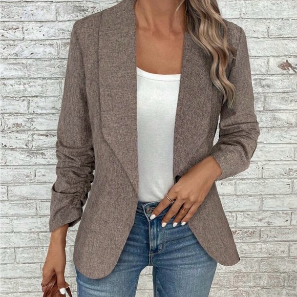 Brown Blazer - Picture 1 of 6